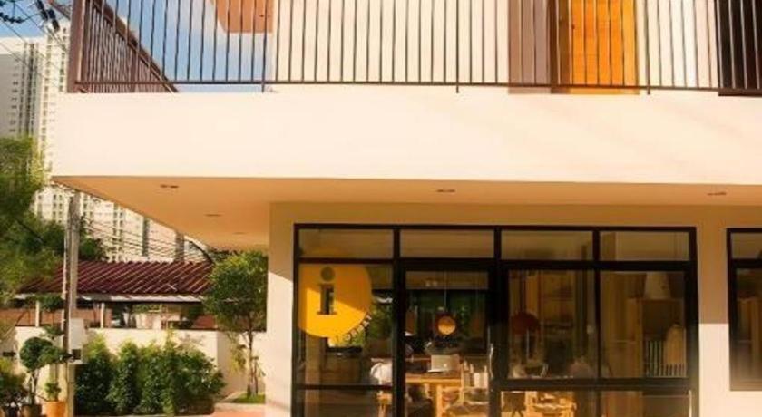 Yellow Moon Hotel Pattaya Exterior foto